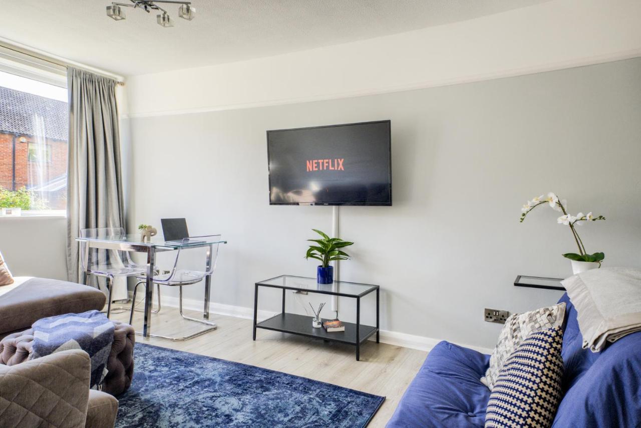 Town Centre Apartment レミントンスパー エクステリア 写真